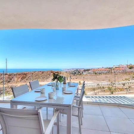 Fantastic Two Bedroom Apartment. Fuengirola
