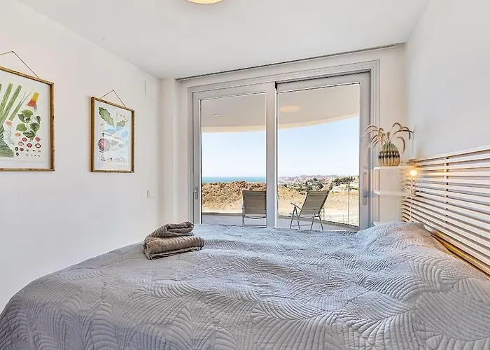 Fantastic Two Bedroom Apartment. Appartement *