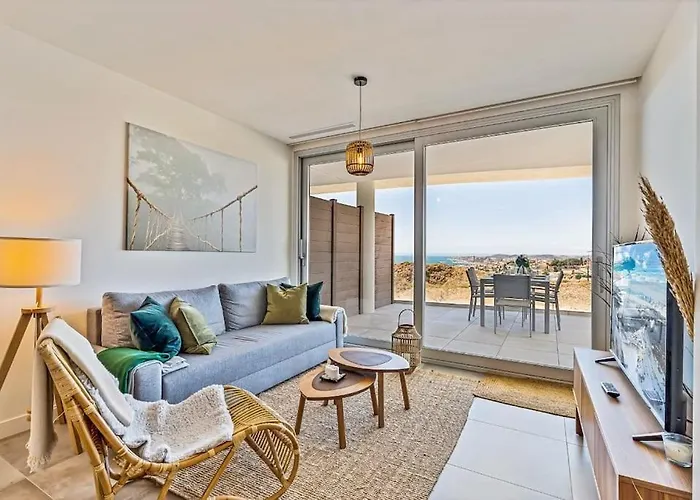 Appartement Fantastic Two Bedroom Apartment. *